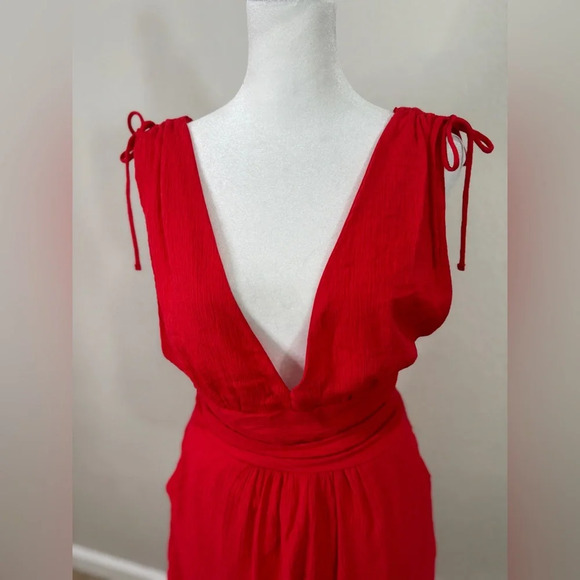 NWOT ONE CLOTHING juniors red cute romper - Picture 2 of 12